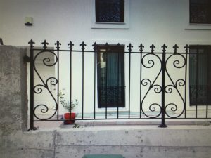167 FERFORJE BAHÇE KORKULUKLARI