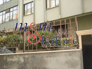 028 FERFORJE BAHÇE KORKULUKLARI