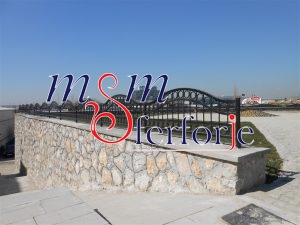 068 FERFORJE BAHÇE KORKULUKLARI