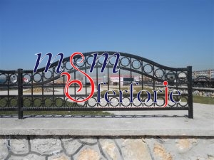 069 FERFORJE BAHÇE KORKULUKLARI