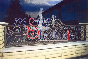 078 FERFORJE BAHÇE KORKULUKLARI