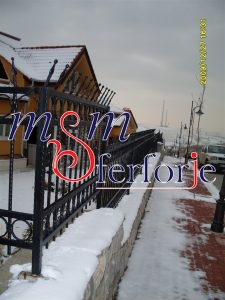 092 FERFORJE BAHÇE KORKULUKLARI