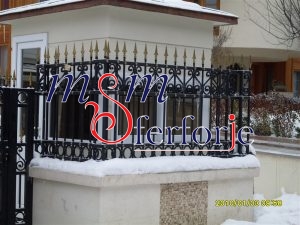 094 FERFORJE BAHÇE KORKULUKLARI