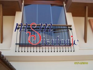003 FERFORJE BALKON KORKULUK