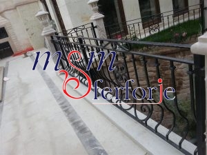 117 FERFORJE BALKON KORKULUK