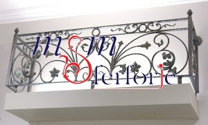 105 FERFORJE BALKON KORKULUK