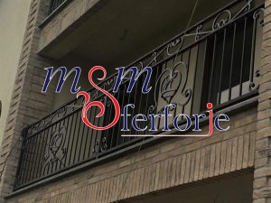 098 FERFORJE BALKON KORKULUK