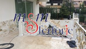 059 FERFORJE BALKON KORKULUK