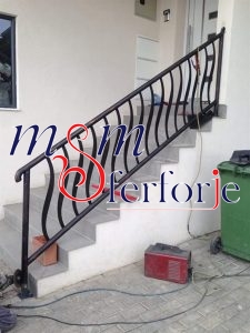 022 FERFORJE MERDİVEN KORKULUĞU
