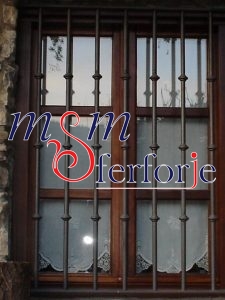 044 FERFORJE PENCERE KORKULUĞU