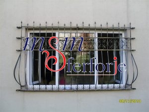 032 FERFORJE PENCERE KORKULUĞU