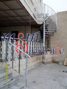 157 FERFORJE MERDİVEN KORKULUĞU