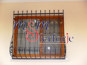 098 FERFORJE PENCERE KORKULUĞU