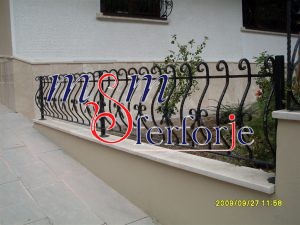 152 FERFORJE BAHÇE KORKULUKLARI