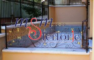 132 FERFORJE BALKON KORKULUK